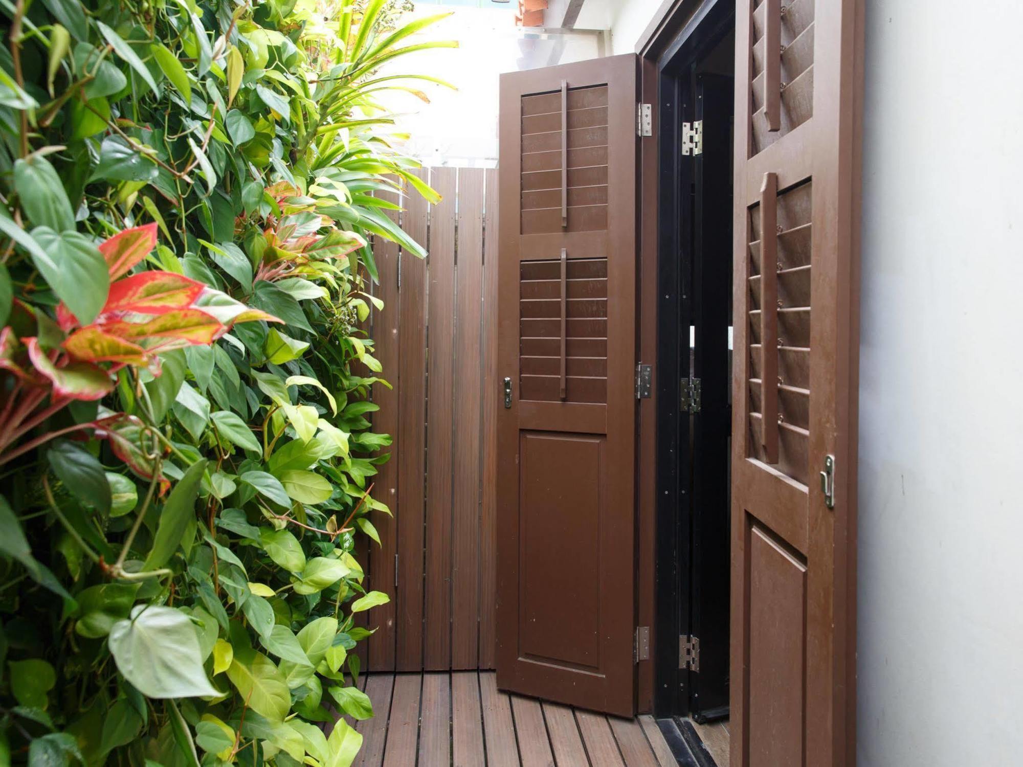 Hotel Clover 33 Jalan Sultan Singapura Luaran gambar