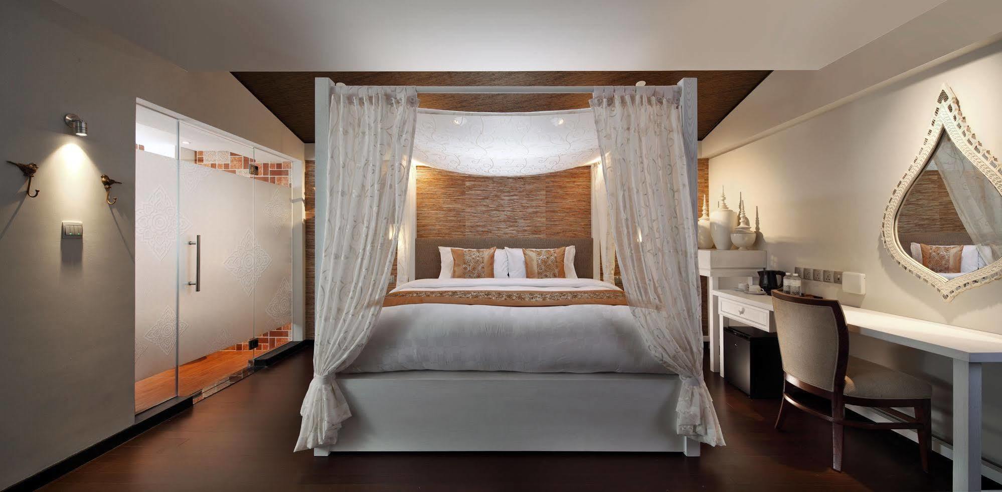 Hotel Clover 33 Jalan Sultan Singapura Luaran gambar